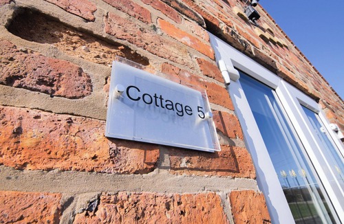 York Cottage | 2 bedroom accommodation in Murton, near York