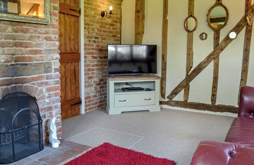 Diss Cottage | 2 bedroom accommodation in Botesdale, near Diss