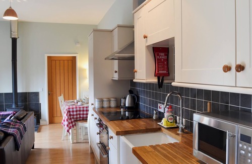 New Forest District Cottage | 2 bedroom accommodation in Martin, Fordingbridge