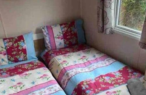 Bembridge House | 3 Bed Caravan-Sleeps 8-Pets-Onsite Pools-Parking