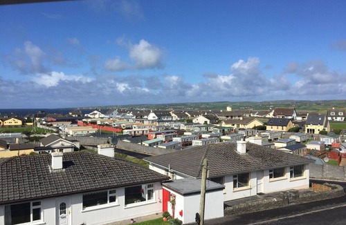 Lahinch House | 3 Bed Gem in the Emerald Isle Minutes Stroll from Lahinch