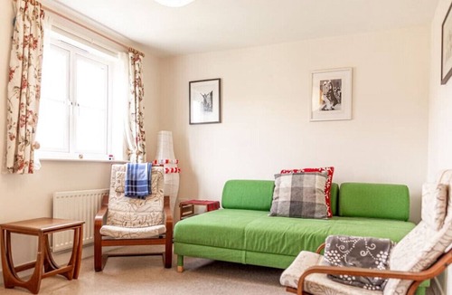 Nailsworth House | 3 Bed House in Nailsworth with Sunny Garden!
