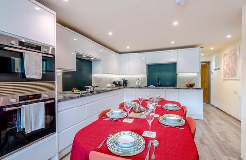 Borrowdale Cottage | 3 Bed in Borrowdale (oc-sz465)
