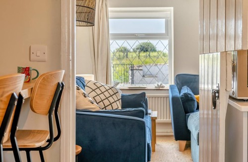 Maudlam Cottage | 3 Bed in Maudlam (oc-i32375)