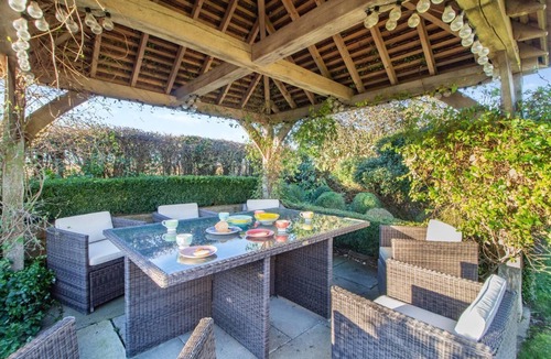 Monk Soham Cottage | 3 Bed in Monk Soham (oc-h28366)