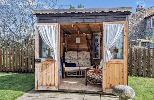Trimingham Cottage | 3 Bed in Norwich (oc-66597)