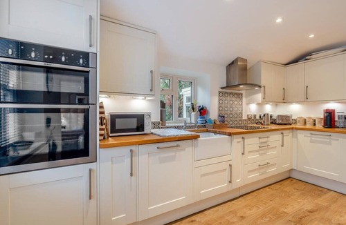 Nunney Cottage | 3 Bed in Nunney (oc-r30256)