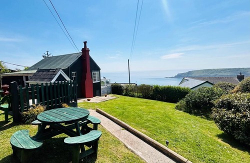 Pembroke Cottage | 3 Bed in Pembroke (oc-42105)