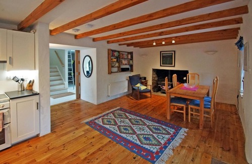 Sneem Cottage | 3 Bed in Sneem (oc-i136)