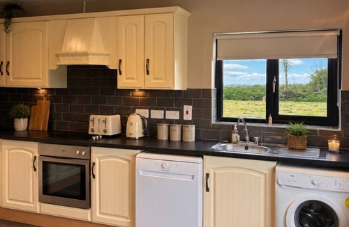 Ballylongford House | 3 bedroom Newly refurbished Kerry home. Ideal for Ryder cup base, peaceful