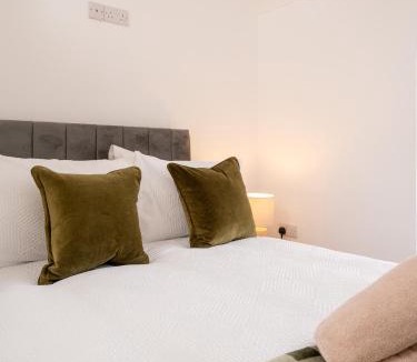 Ormeau Apartment | 3 br house in belfast
