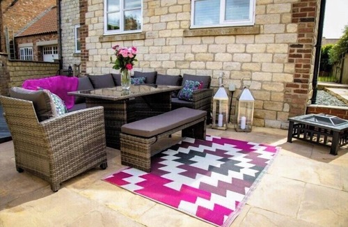 Reighton House | 4 Bed House Sleeps 10 - Pets, Parking, Games Room