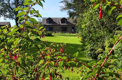 Manod Cottage | 4 Bed in Ffestiniog (oc-bow172)
