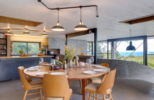 Niton Cottage | 4 Bed in Ventnor (oc-t32271)