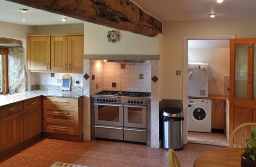 Pecket Well Cottage | 4 bedroom accommodation in Heptonstall, near Hebden Bridge