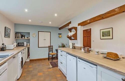 Newton Grange Cottage | 5 Bed in Ashbourne (oc-85565)