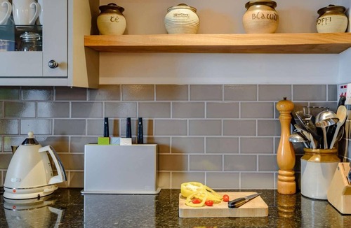 Llangattock Cottage | 5 Bed in Crickhowell (oc-bn365)