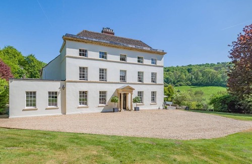 Inchbrook Cottage | 5 Bed in Minchinhampton (oc-h32022)