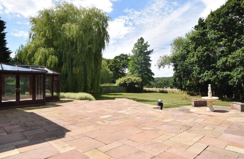 Netley Cottage | 5 Bed in Southampton (oc-89078)