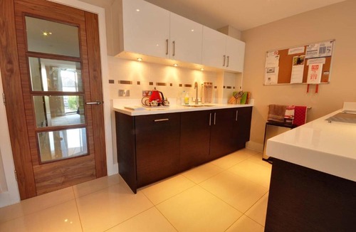 Westbourne House | 6 Sandbourne