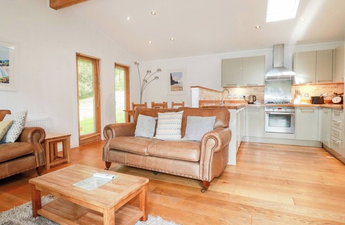 Looe Cottage | 6 Water's Edge
