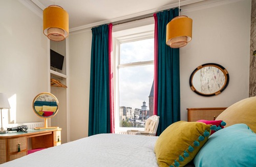 Portrush House | 7 bedroom Large restored Victorian Townhouse in the centre of Portrush