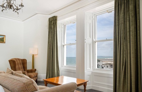 Portrush House | 7 bedroom Large restored Victorian Townhouse in the centre of Portrush