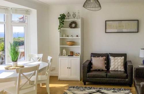 Boscombe Cottage | Adore this stylish, luxury apartment with stunning panoramic sea views.