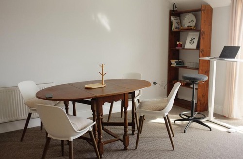 Sligo House | Apartment with mountain view