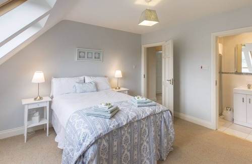 Kenmare House | Ard na Greine