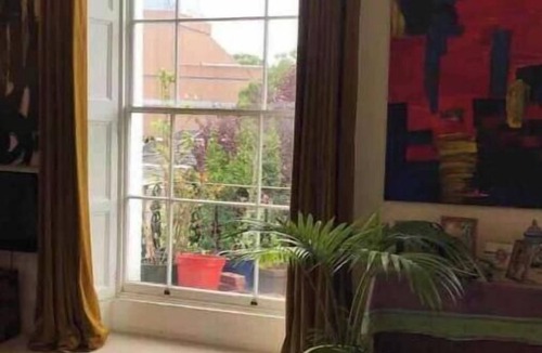 Clifton Apartment | Arty Clifton Apartment Full of Character in Prime Bristol Location