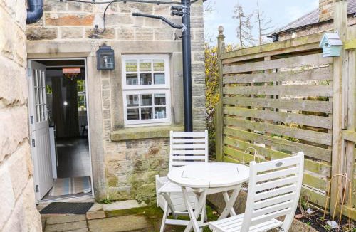Baslow House | Ash Cottage
