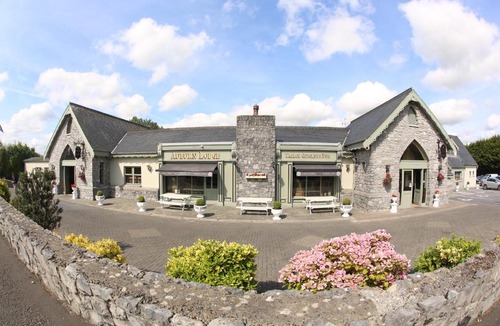 Ennis Hotel | Auburn Lodge Hotel & Leisure Centre