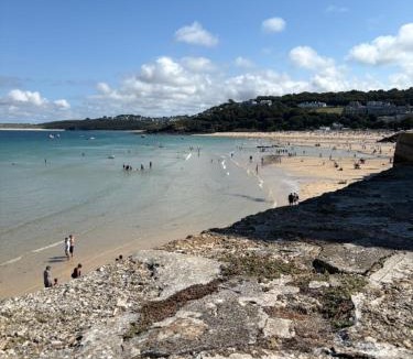 St Ives Apartment | Bagnalls Studio, a newly renovated studio in a traditional fisherman's cottage