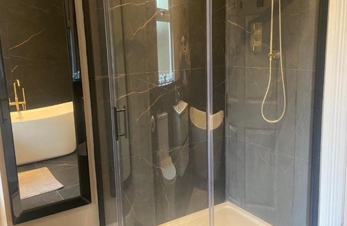 Drains Bay Apartment | Bayview Apartments