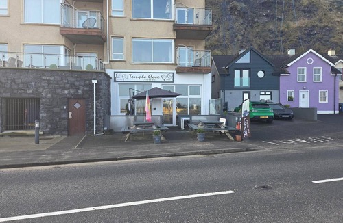 Coleraine Apartment | Beach front Studio, fantastic location and base camp for stunning north coast.