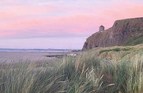 Coleraine Apartment | Beach front Studio, fantastic location and base camp for stunning north coast.