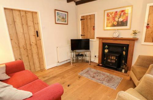 Pickering House | Beacon Cottage