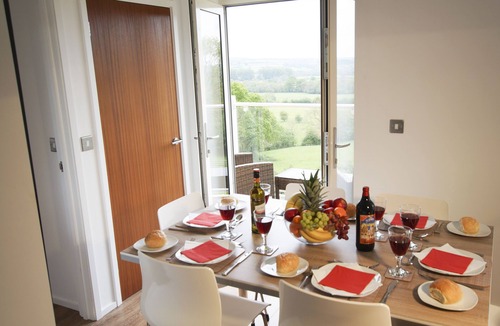 Bourton-on-the-Water Cottage | Beautiful Cotswold View
