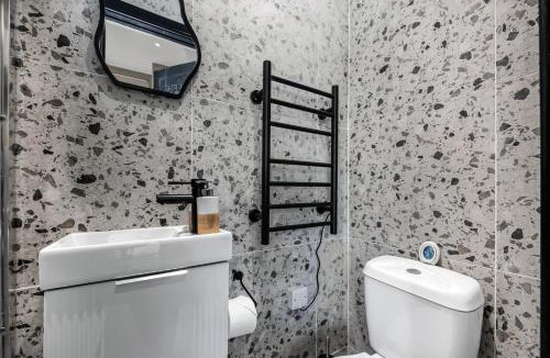 Peckham Apartment | Beautifully Designed Studio with Full Kitchen