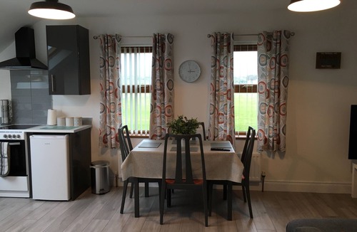 Kilkeel Apartment | Binnian View Apartment - Sleeps 4