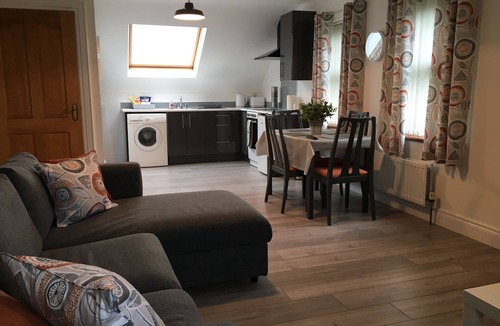 Kilkeel Apartment | Binnian View Apartment - Sleeps 4