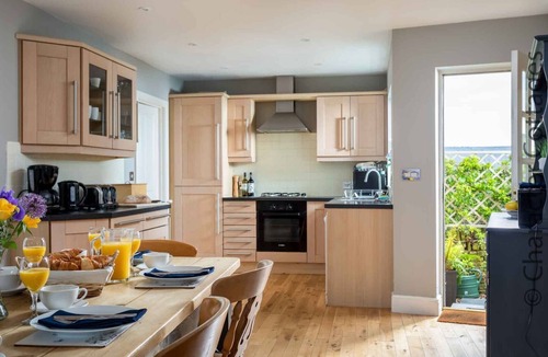 Stow-on-the-Wold House | BIRCH HOUSE, pet friendly, with a garden in Stow-On-The-Wold