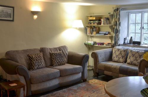 Kenton House | Blackberry Cottage