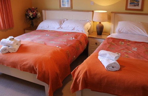 Killaloe Bed & Breakfast | Blossom Hill Bed and Breakfast