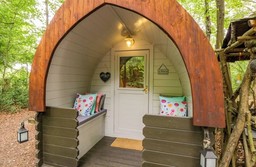 Penwood Cottage | BLUEBELL GLAMPING POD, pet friendly in Hollington, Hampshire
