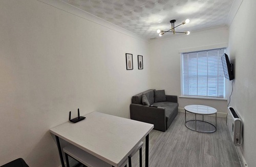 Bridgend Apartment | Bridgend Bliss 1 Bed Apartment