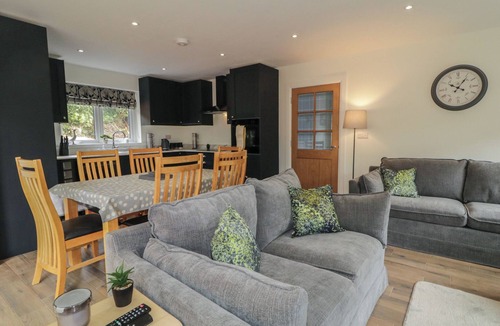 Coleraine House | BROOK COTTAGE, pet friendly, with open fire in Coleraine