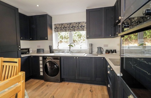 Coleraine House | BROOK COTTAGE, pet friendly, with open fire in Coleraine