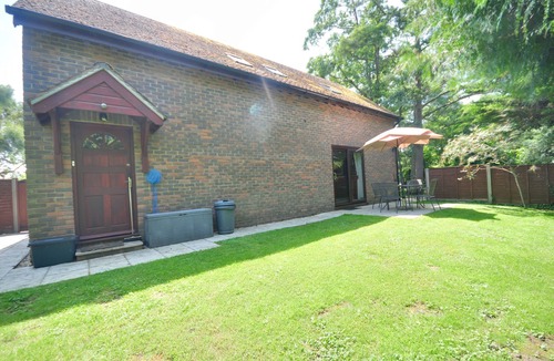 Burton Cottage | Brook End - a semi-detached house that sleeps 4 guests in 2 bedrooms